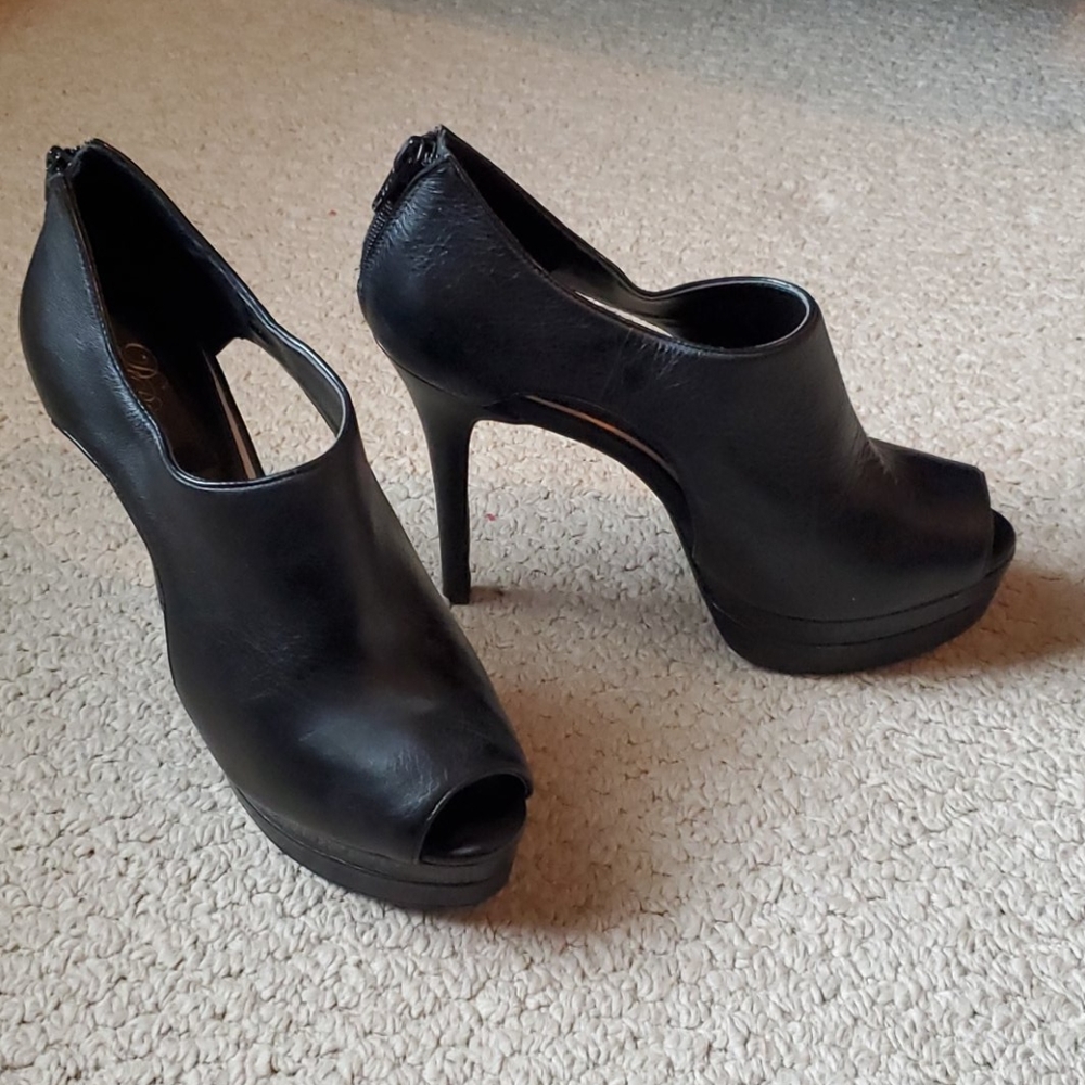 Open toe booties